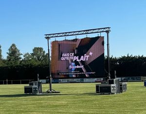 Ecran dalles leds de 15m² pour retransmission sportive par Disco Prod